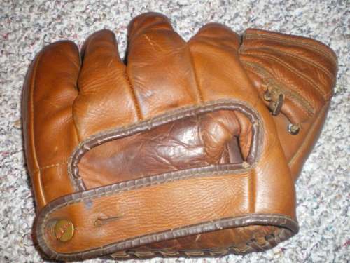 Ted Williams Wilson A2210 Back